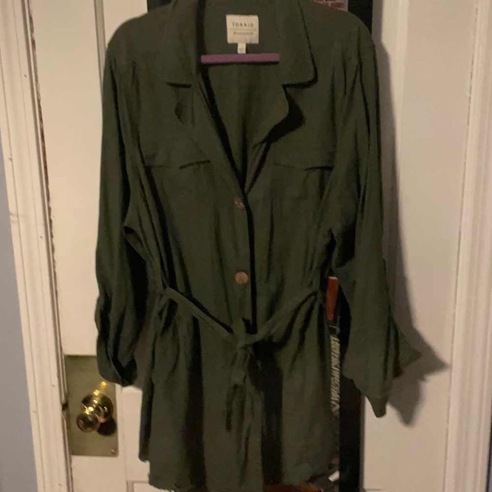 Torrid military style button up/ button up mid sleeve shirt